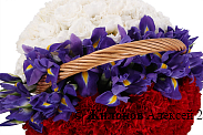 Букет Российский триколор в корзине